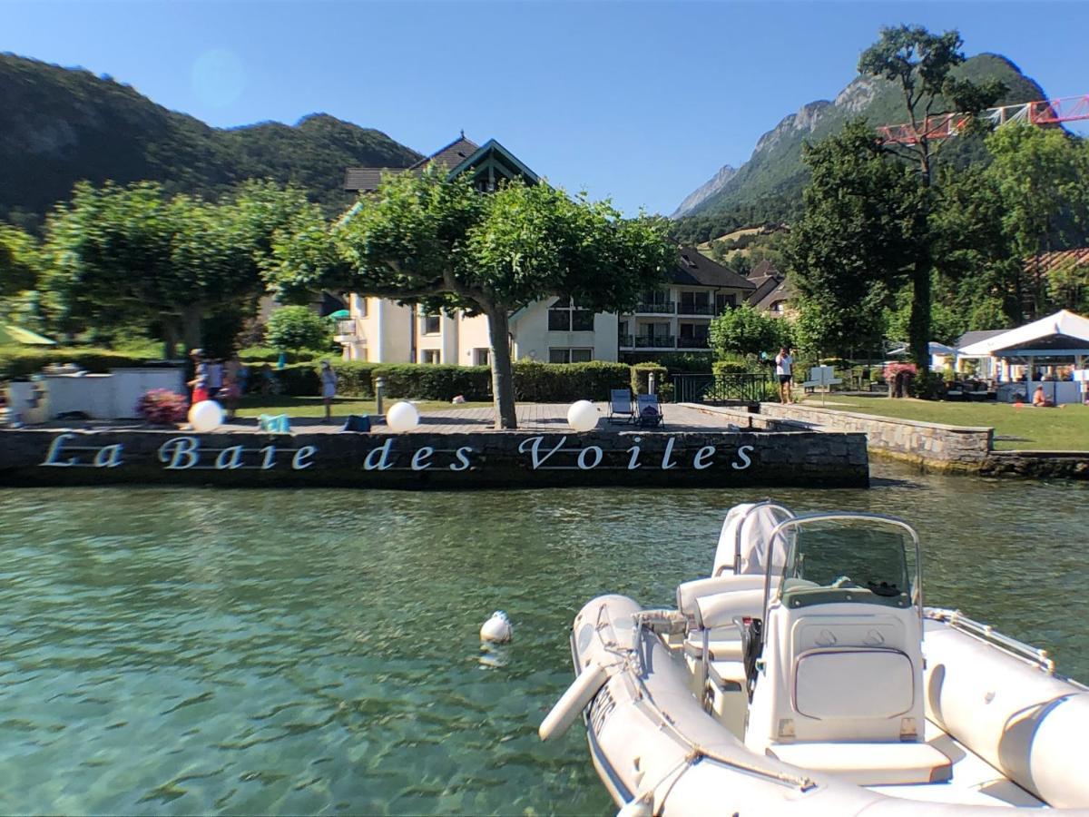 Au Bord Du Lac D'Annecy, Logement Type Loft, Dans Residence Avec Plage Et Ponton Privee Duingt Exterior foto